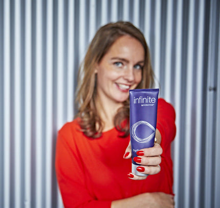 FOREVER INFINITE HYDRATING CLEANSER (118 ML)
